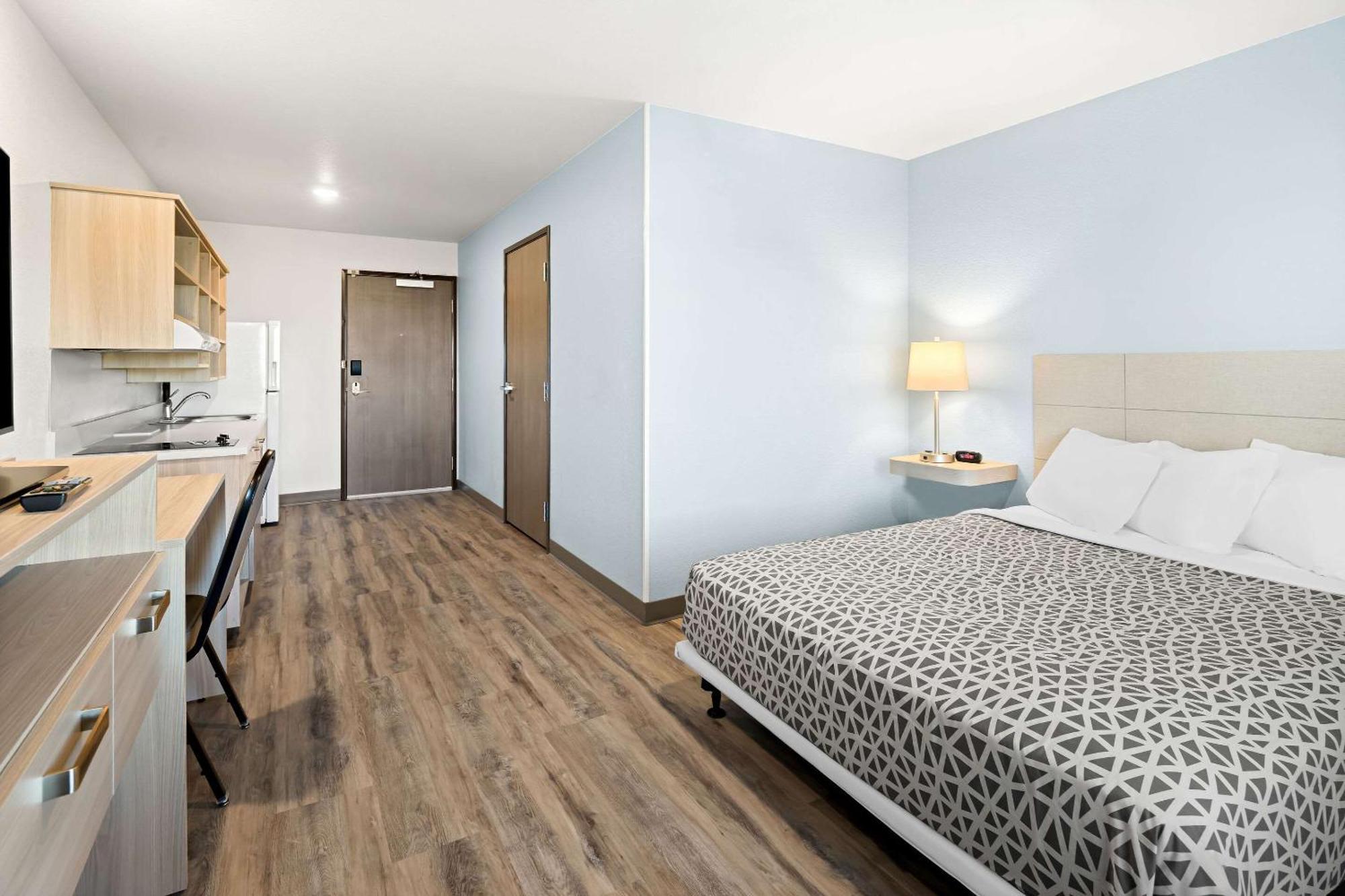 Woodspring Suites Billings Exterior foto